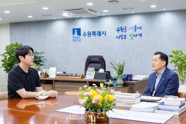 하정우 전 청와대 에이아이(AI) 미래기획수석, “수원 중심의 대한민국 남부 반도체 에이엑스(AX) 얼라이언스 구축할 수 있어”